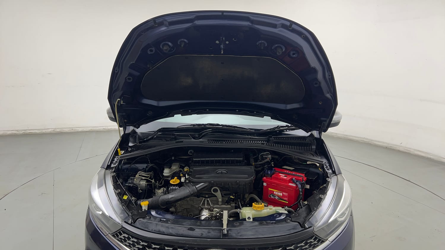 Used 2021 Tata Tigor XZ Plus Petrol Manual engine ENGINE & BONNET OPEN FRONT VIEW