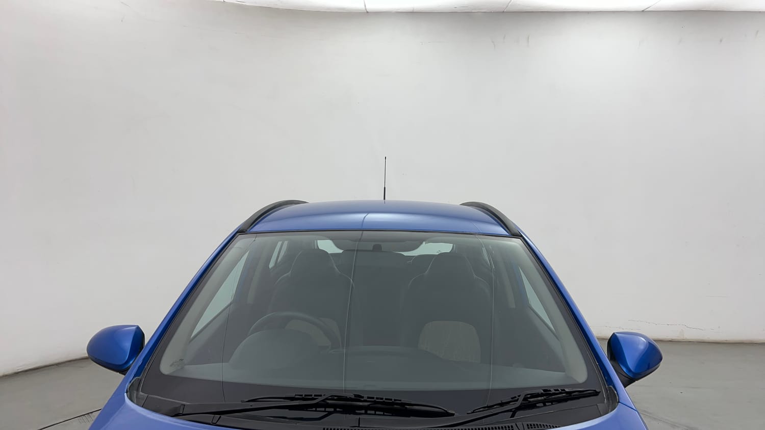 Used 2019 Hyundai Grand i10 Magna 1.2 Kappa VTVT Petrol Manual exterior FRONT WINDSHIELD VIEW