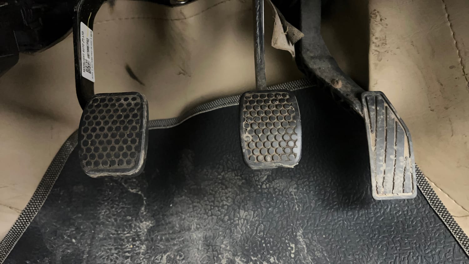 Used 2023 Maruti Suzuki Alto 800 VXi Petrol Manual interior PEDALS VIEW