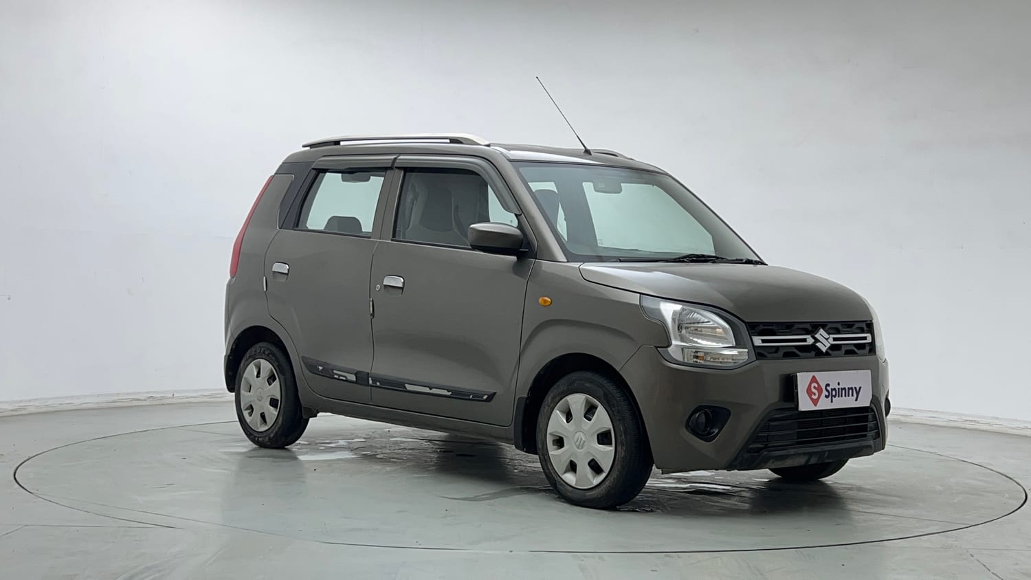 Used 2023 Maruti Suzuki Wagon R VXI 1.0 Petrol Manual exterior RIGHT FRONT CORNER VIEW