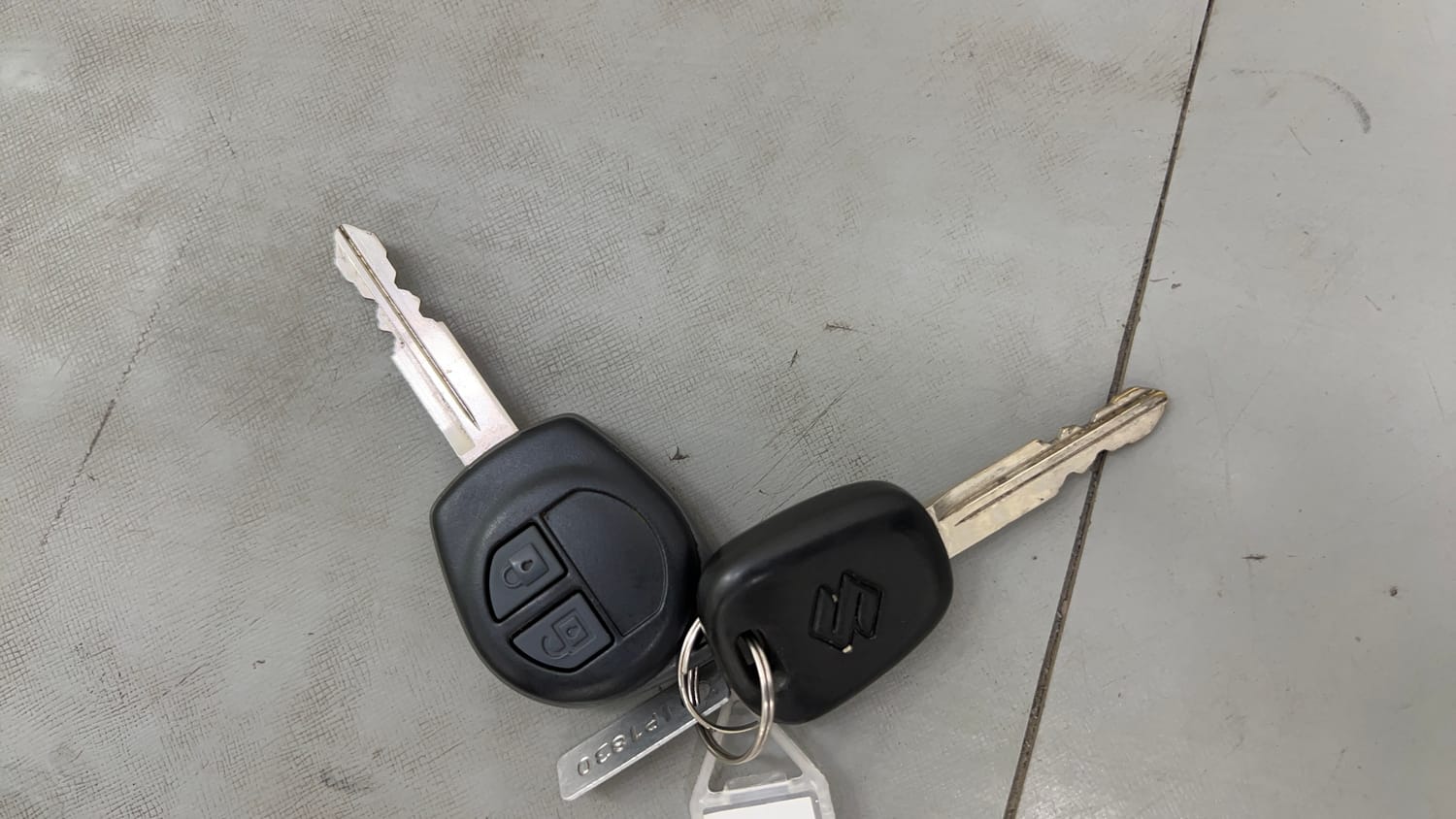 Used 2023 Maruti Suzuki Alto 800 VXi Petrol Manual extra CAR KEY VIEW