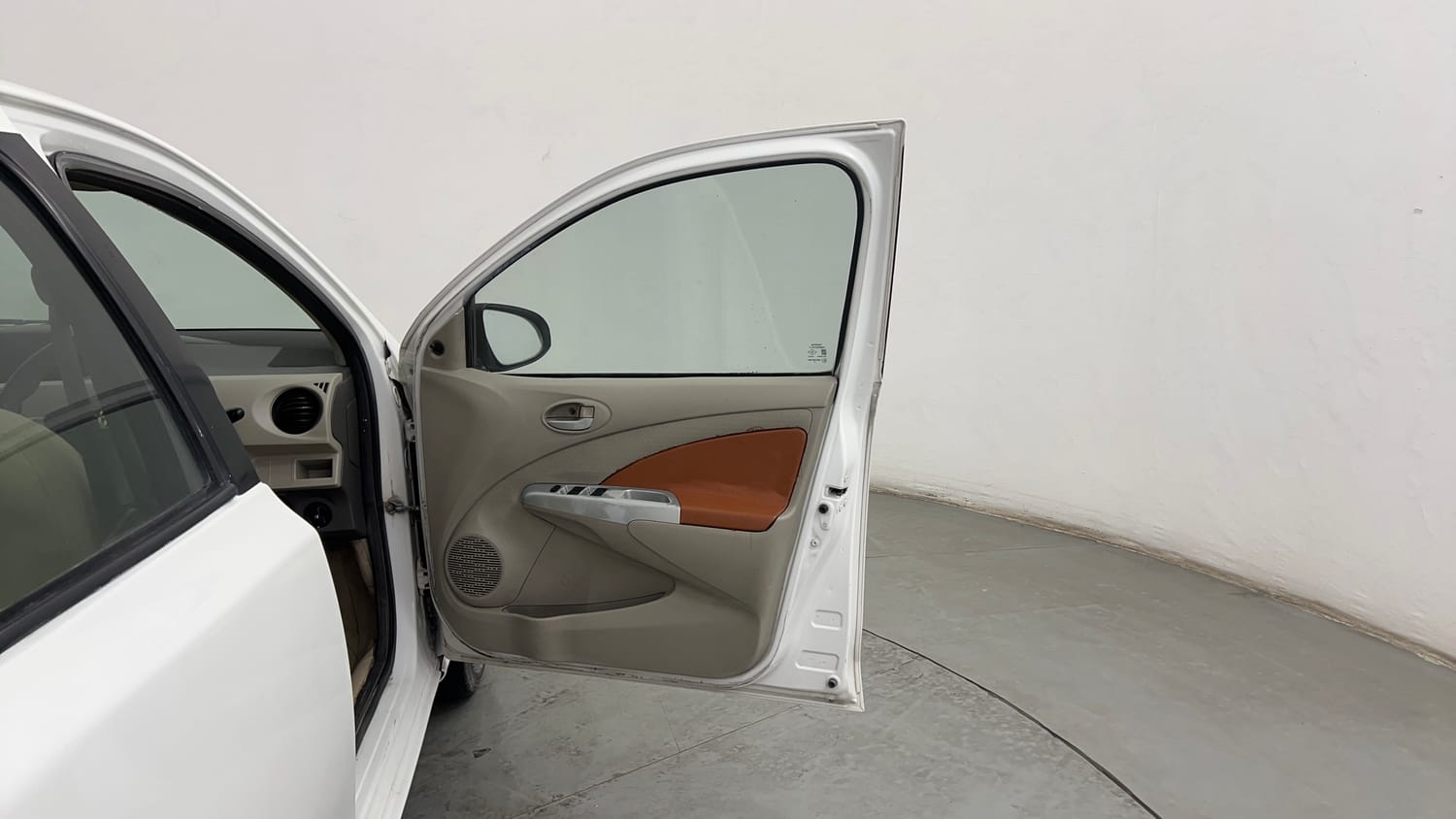 Used 2014 Toyota Etios Liva GD Diesel Manual interior RIGHT FRONT DOOR OPEN VIEW