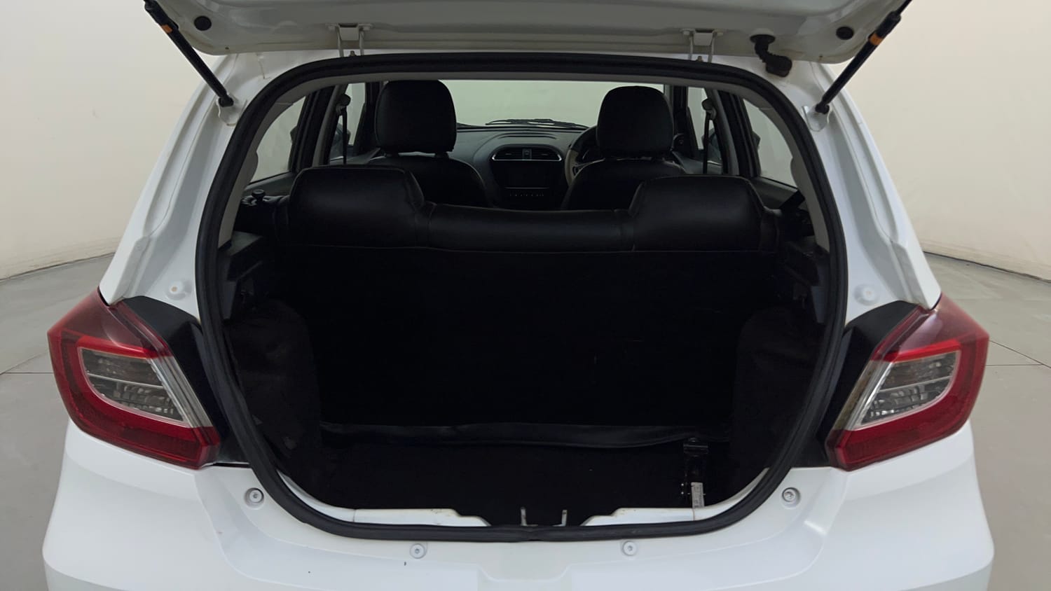 Used 2020 Tata Tiago XZA Plus Dual Tone Petrol Automatic interior DICKY INSIDE VIEW