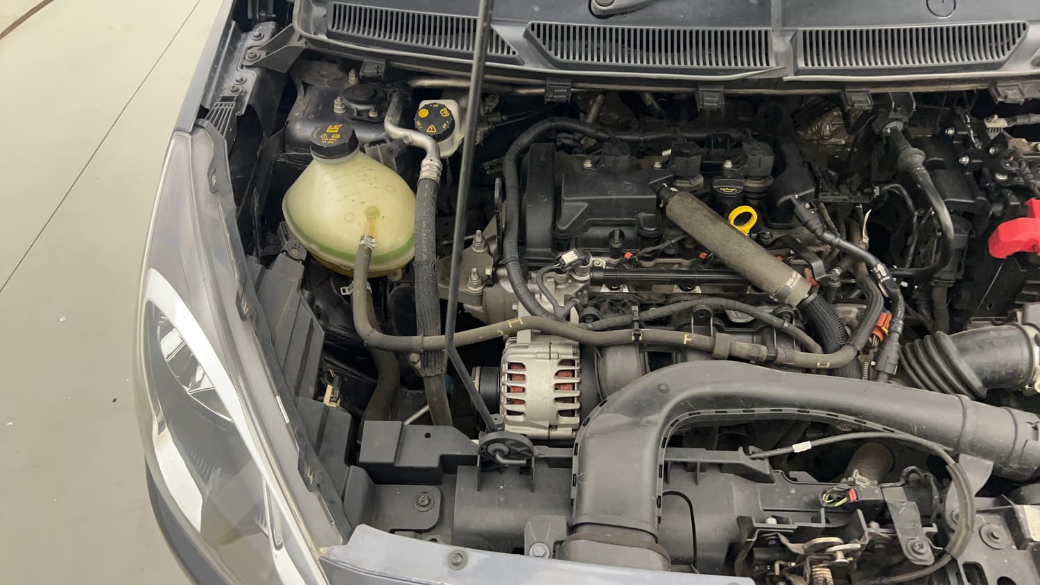 Used 2019 Ford Figo Aspire Titanium Plus 1.2 Ti-VCT Petrol Manual engine ENGINE RIGHT SIDE VIEW