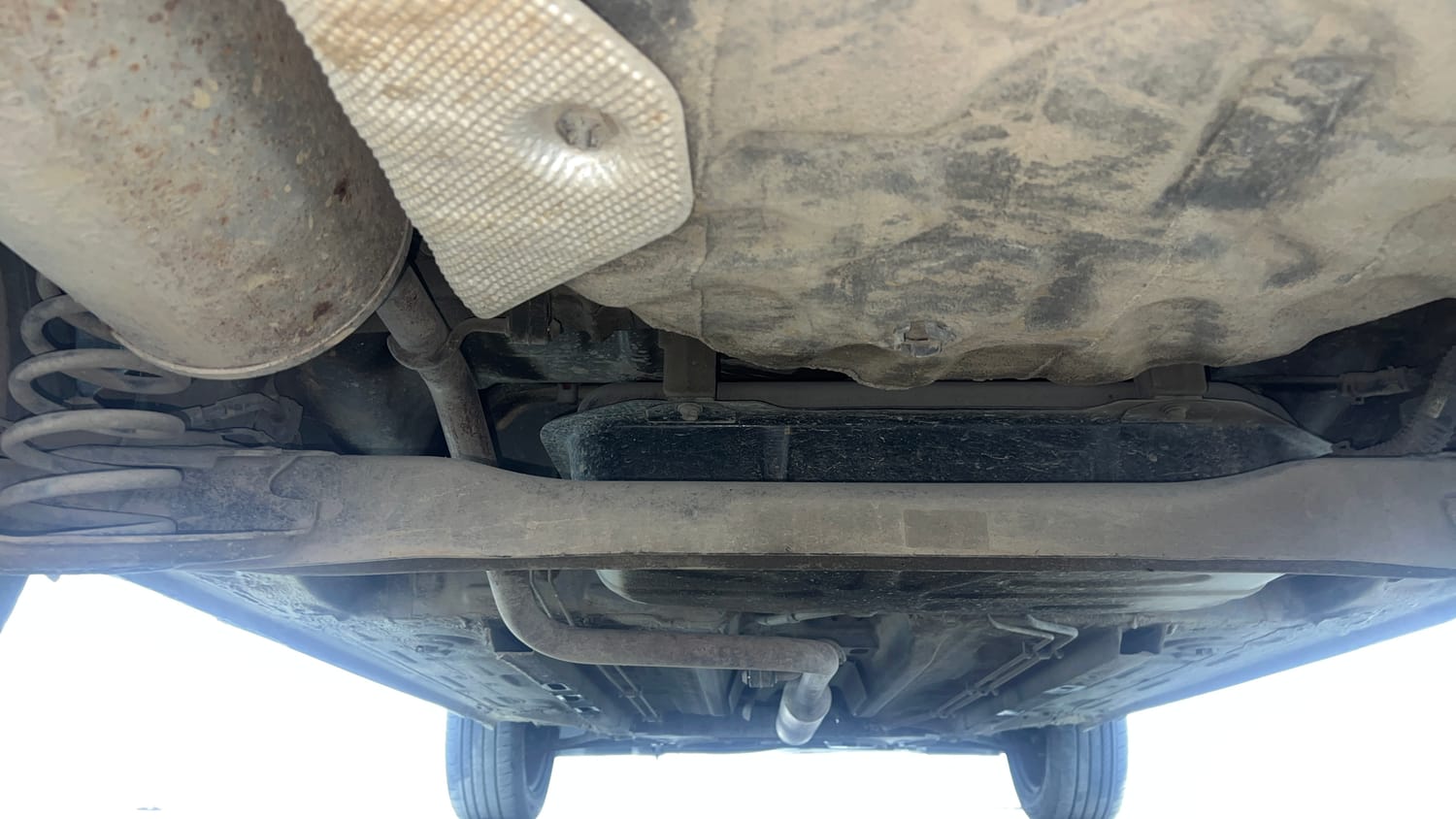 Used 2021 Renault Kiger RXT 1.0 Turbo MT Petrol Manual extra REAR UNDERBODY VIEW (TAKEN FROM REAR)