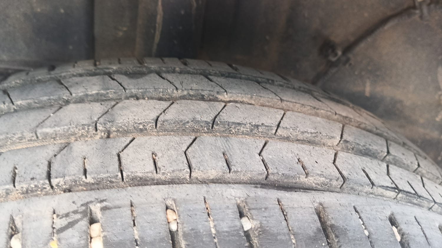 Used 2022 Tata Punch Creative MT Petrol Manual tyres RIGHT REAR TYRE TREAD VIEW