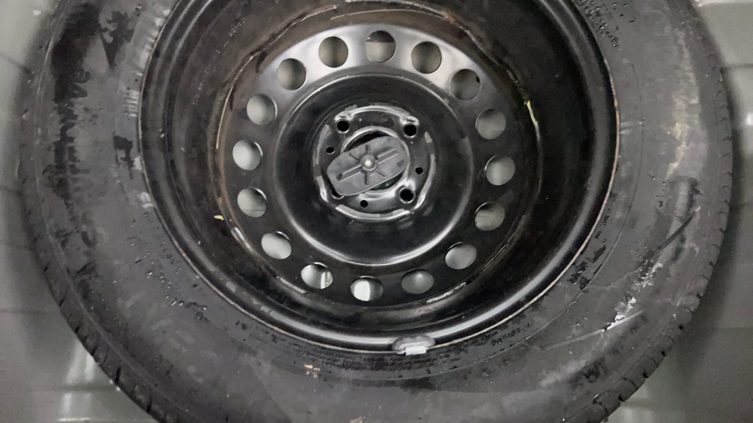 Used 2024 Tata Punch Pure MT Petrol Manual tyres SPARE TYRE VIEW