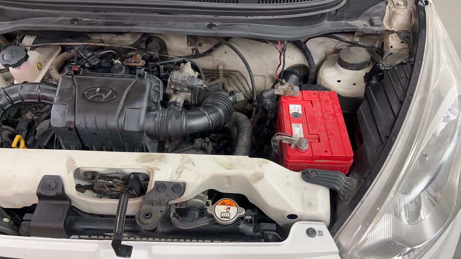 Used 2017 Hyundai Eon Magna + Petrol Manual engine ENGINE LEFT SIDE VIEW