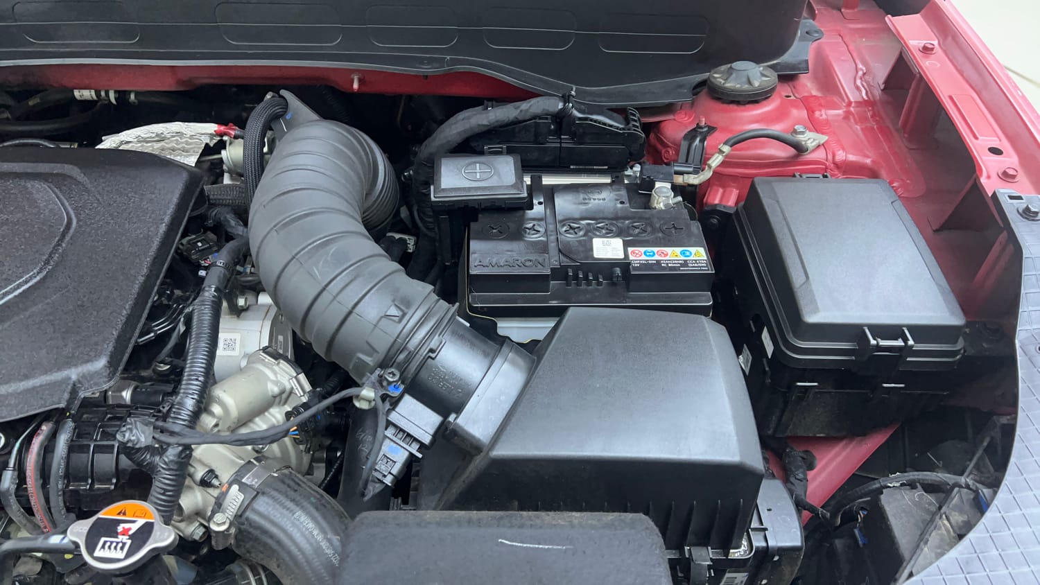 Used 2022 Hyundai Venue SX (O) 1.5 CRDi Diesel Manual engine ENGINE LEFT SIDE VIEW