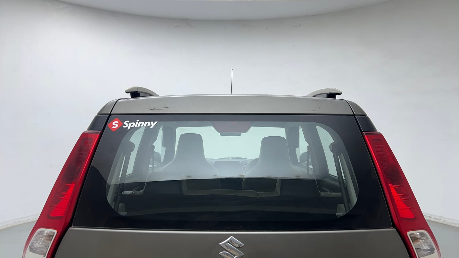 Used 2023 Maruti Suzuki Wagon R VXI 1.0 Petrol Manual exterior BACK WINDSHIELD VIEW