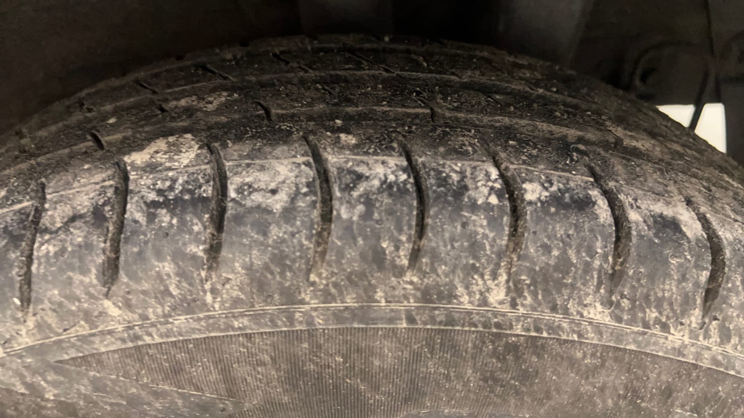 Used 2014 Hyundai Grand i10 Sportz 1.2 Kappa VTVT Petrol Manual tyres LEFT REAR TYRE TREAD VIEW