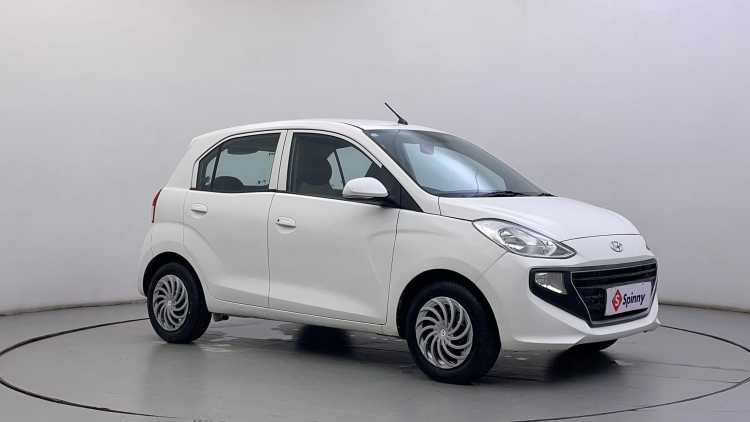 Used 2020 Hyundai Santro Sportz Petrol Manual exterior RIGHT FRONT CORNER VIEW