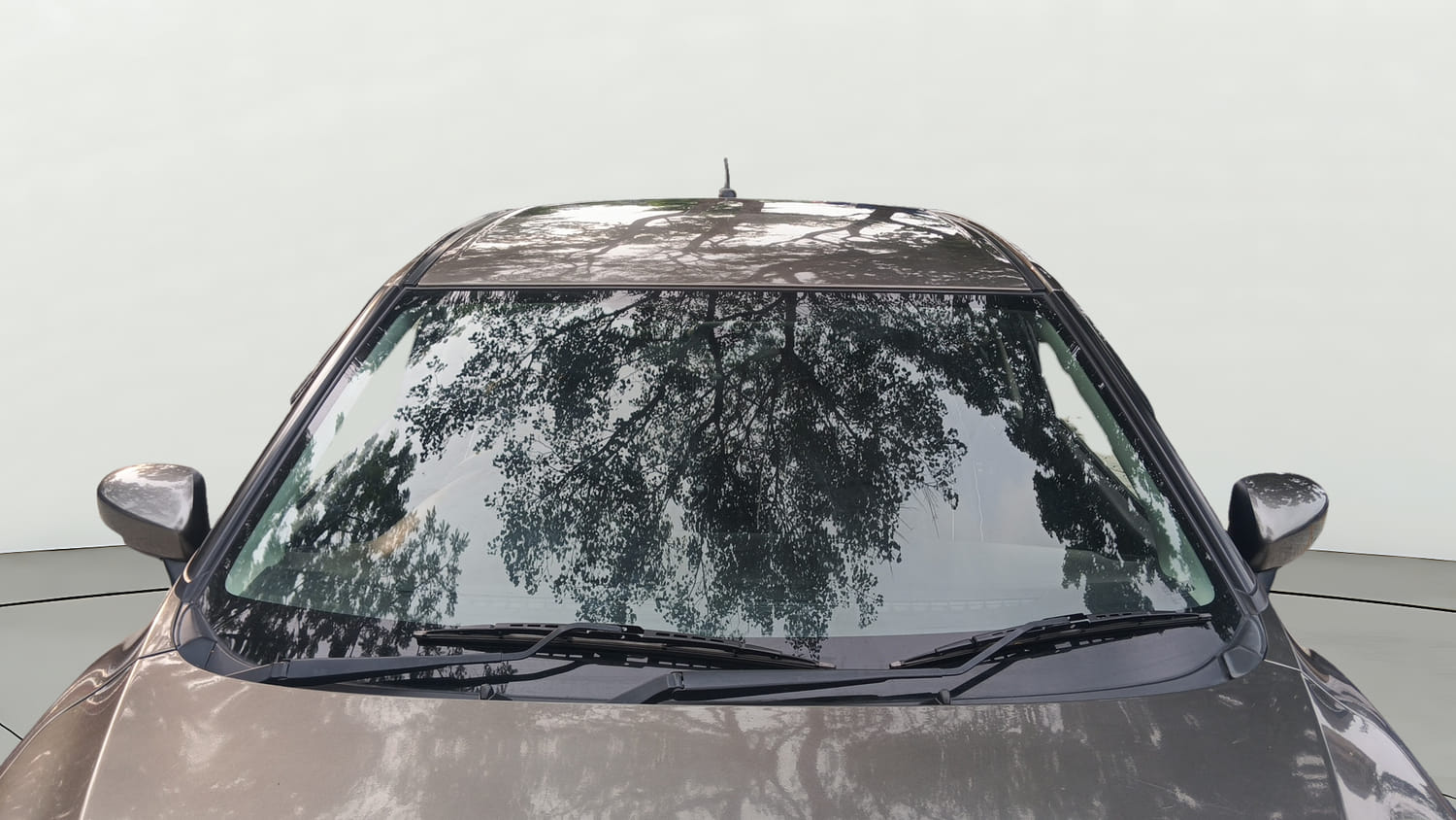 Used 2021 Maruti Suzuki Baleno Delta Petrol Manual exterior FRONT WINDSHIELD VIEW