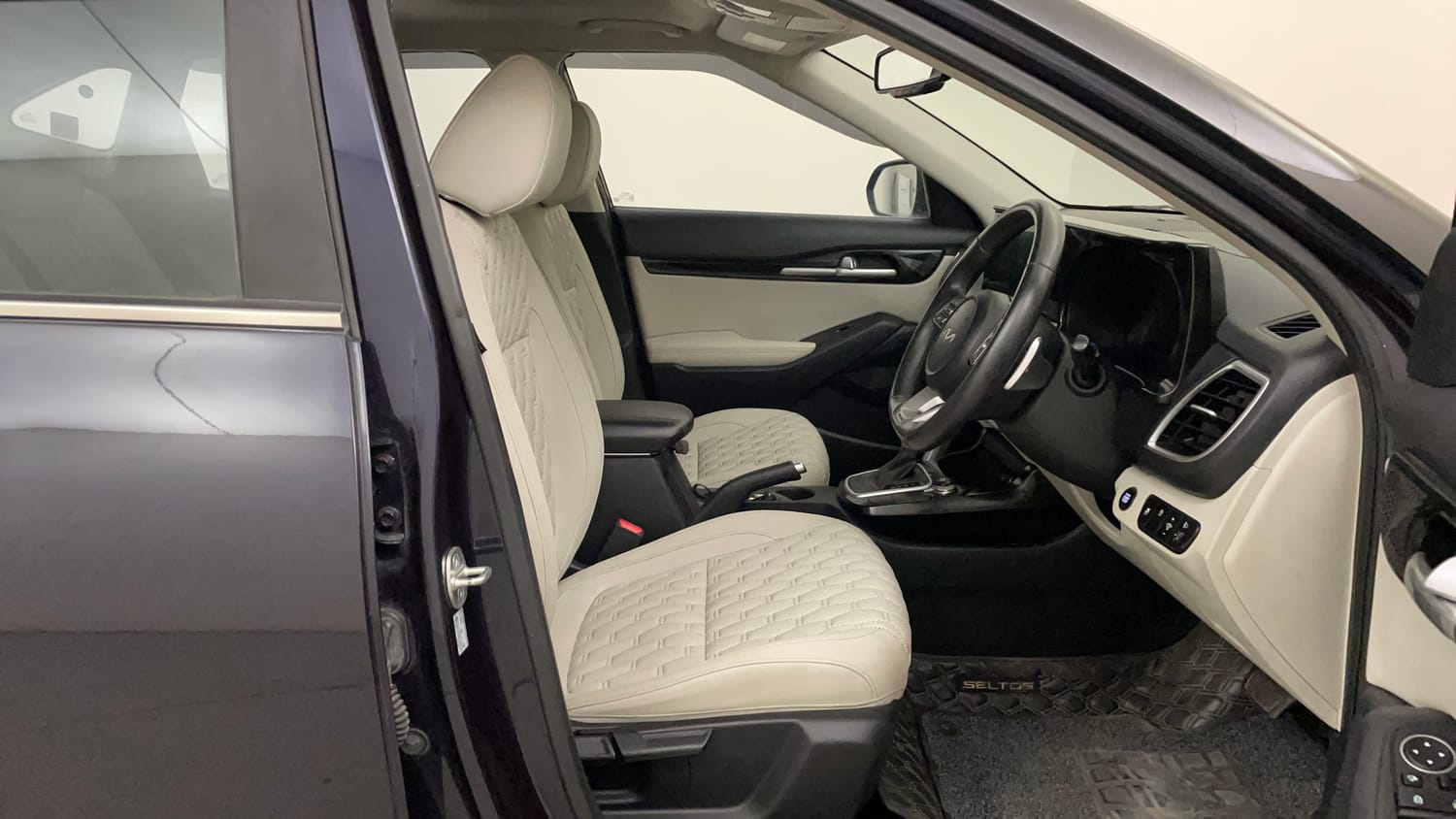 Used 2023 kia Seltos HTX 1.5 Petrol IVT Petrol Automatic interior RIGHT SIDE FRONT DOOR CABIN VIEW