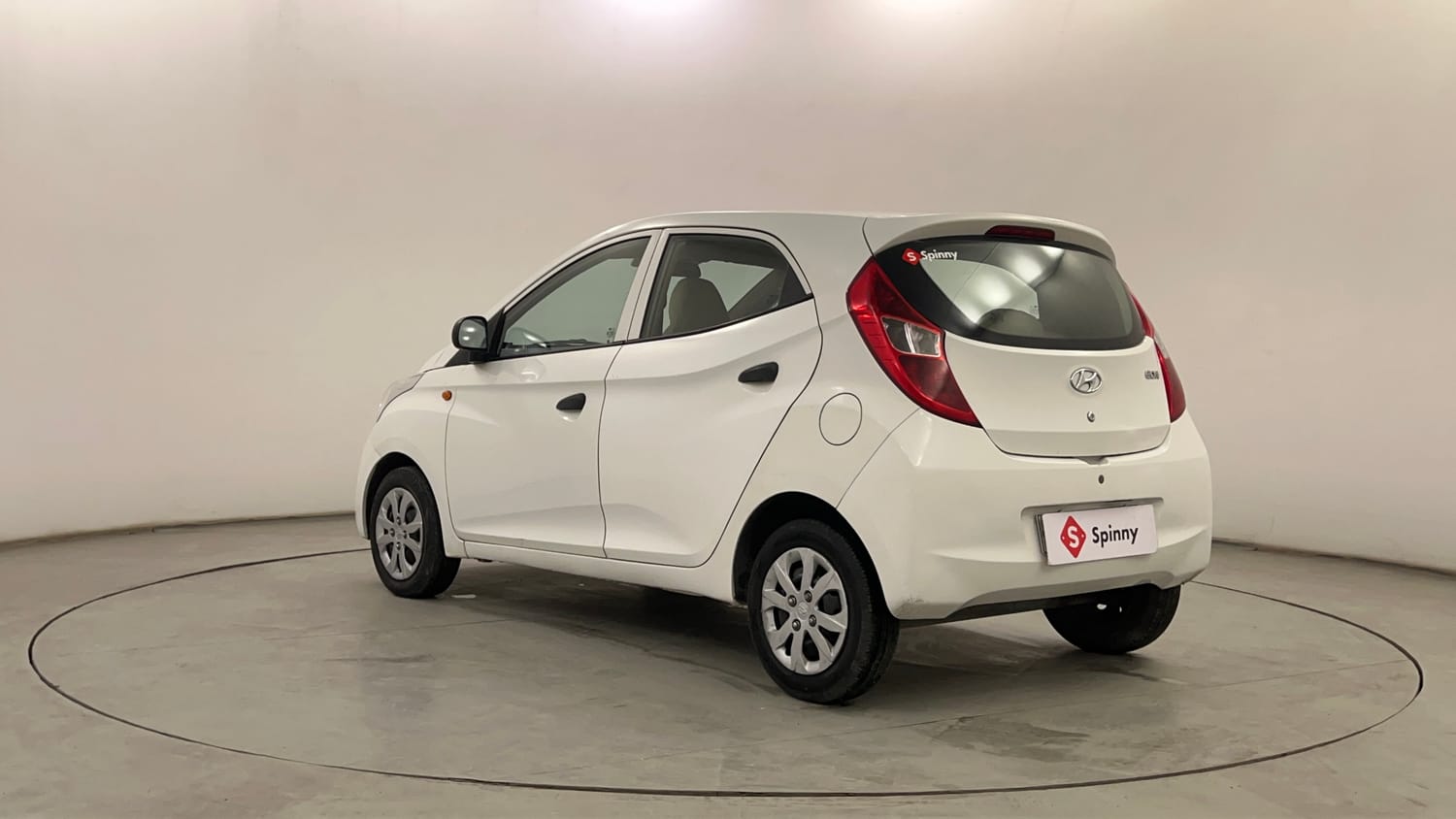 Used 2019 Hyundai Eon Magna + Petrol Manual exterior LEFT REAR CORNER VIEW