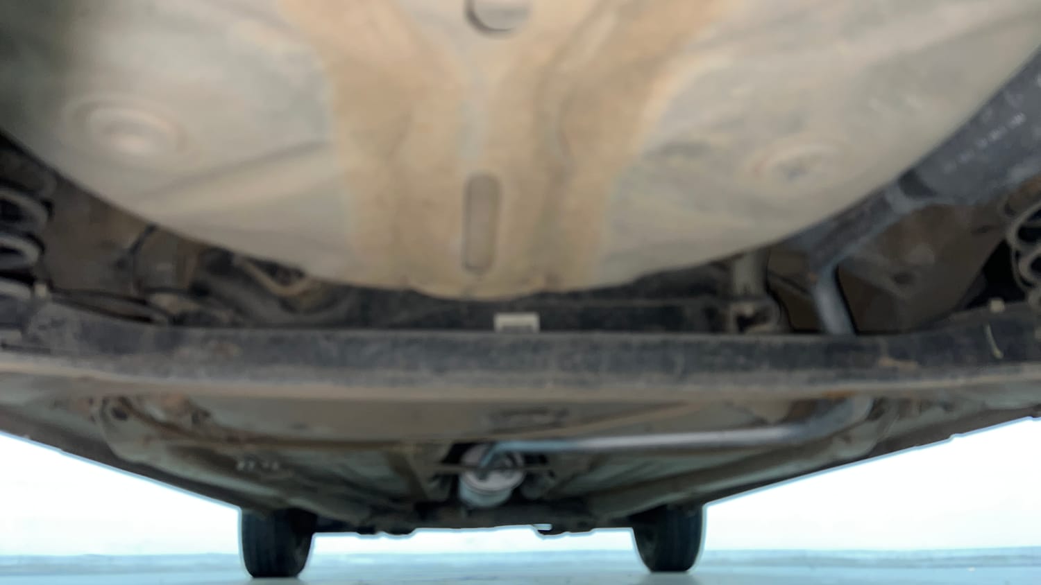 Used 2017 Maruti Suzuki Baleno Delta 1.2 Petrol Manual extra REAR UNDERBODY VIEW (TAKEN FROM REAR)