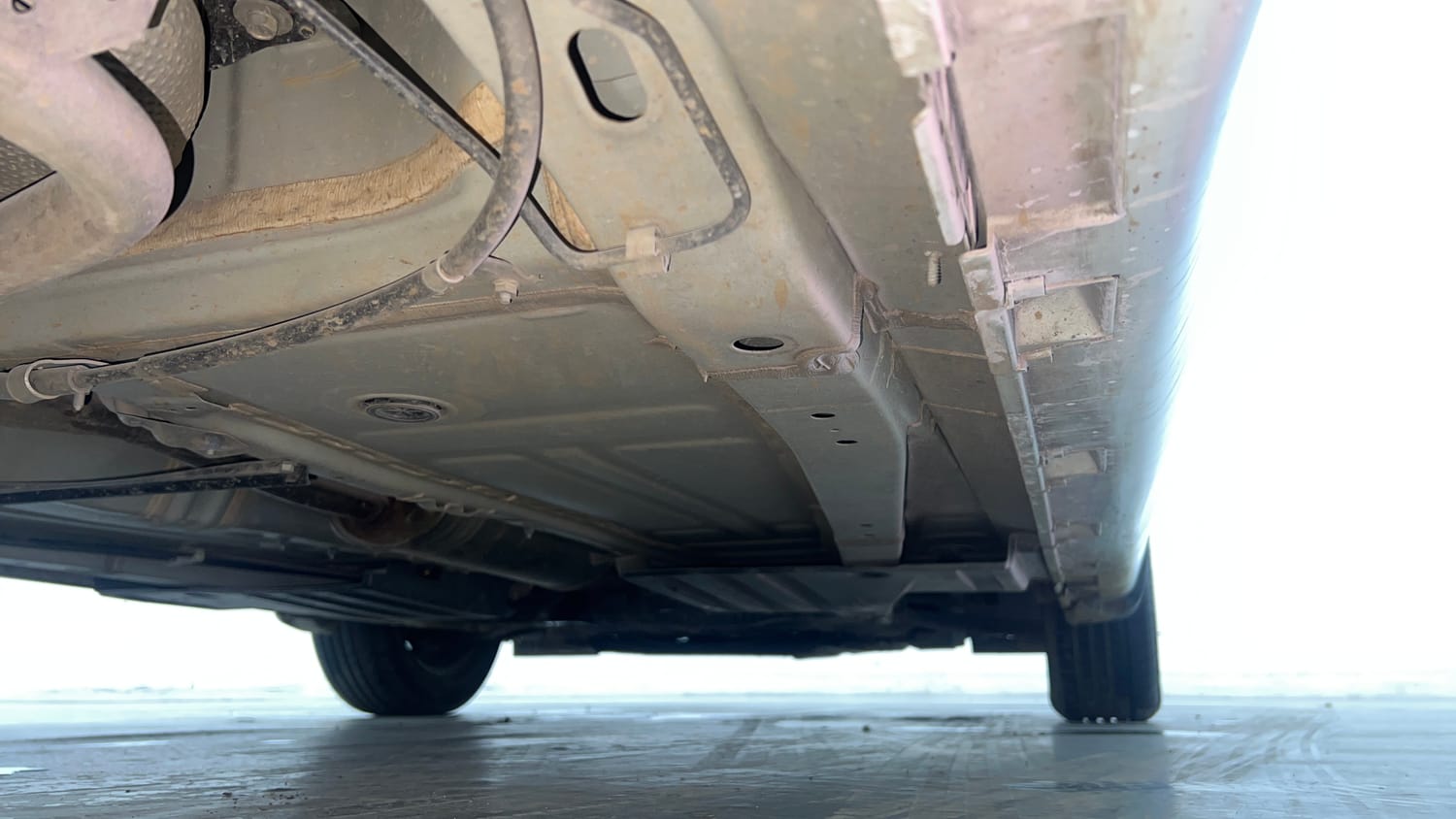 Used 2022 Maruti Suzuki Baleno Delta MT Petrol Manual extra REAR RIGHT UNDERBODY VIEW