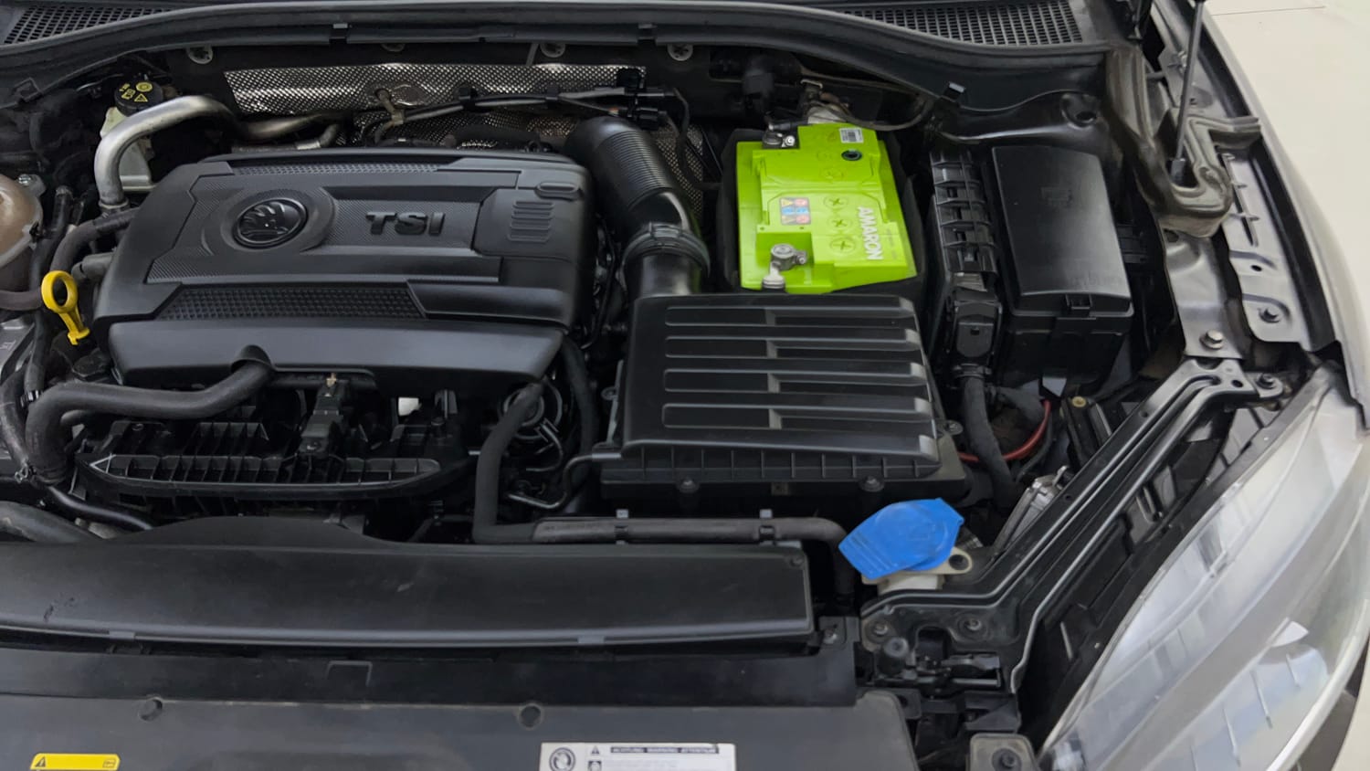 Used 2018 Skoda Superb Style TSI AT Petrol Automatic engine ENGINE LEFT SIDE VIEW