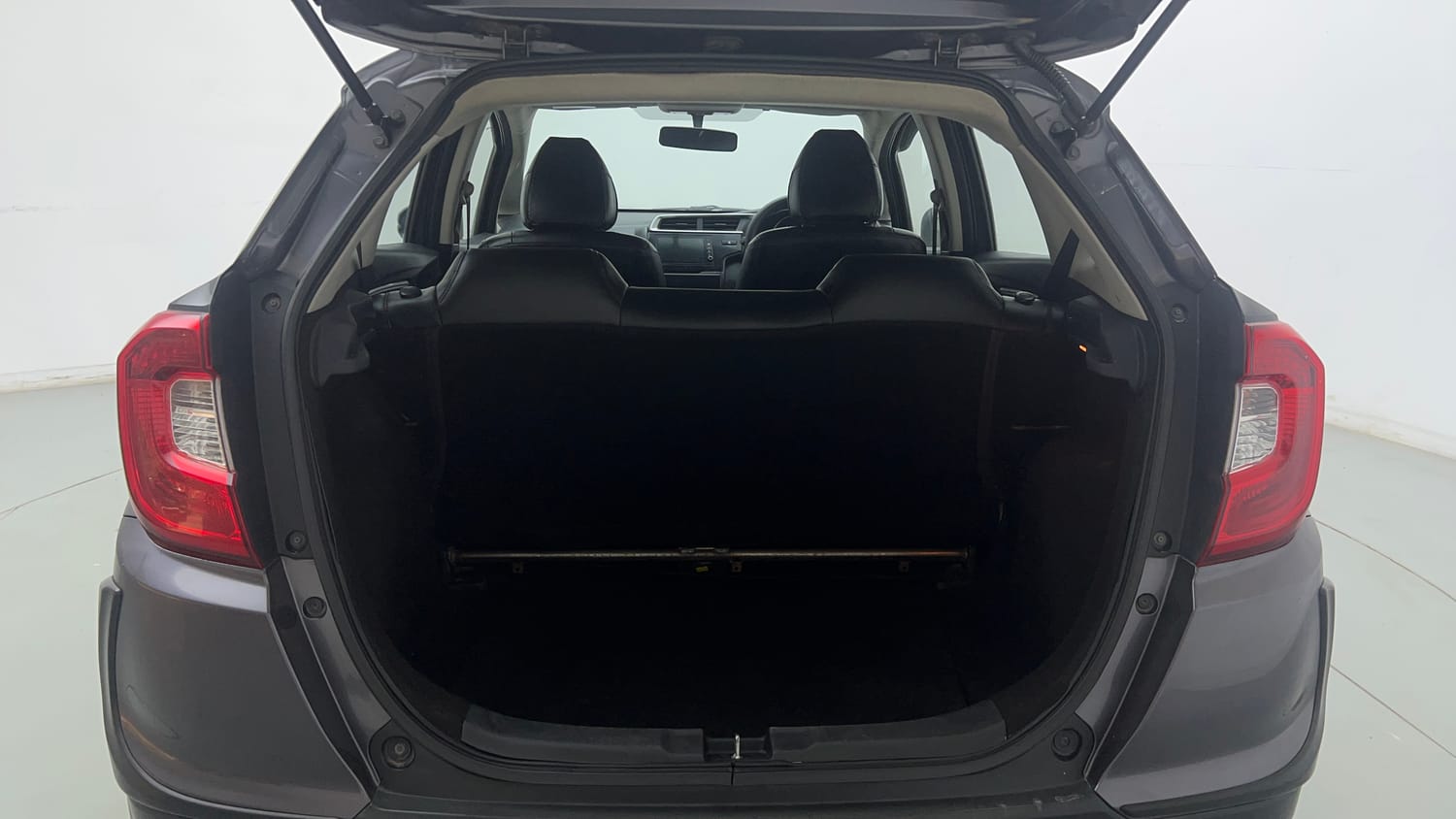 Used 2017 Honda WR-V VX MT Petrol Petrol Manual interior DICKY INSIDE VIEW