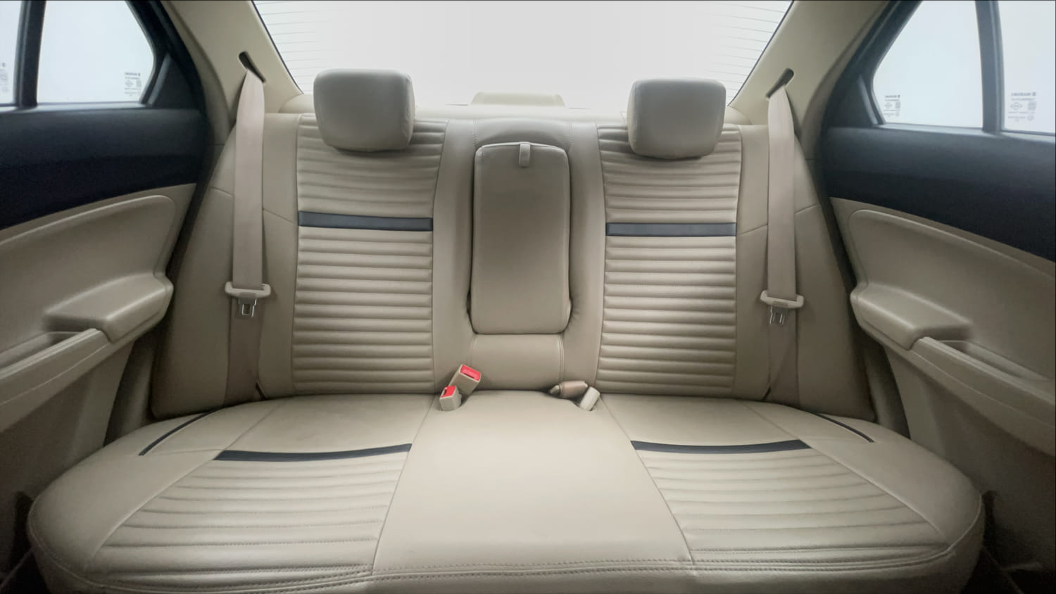 Used 2019 Maruti Suzuki Dzire ZXi AMT Petrol Automatic interior REAR SEAT CONDITION VIEW