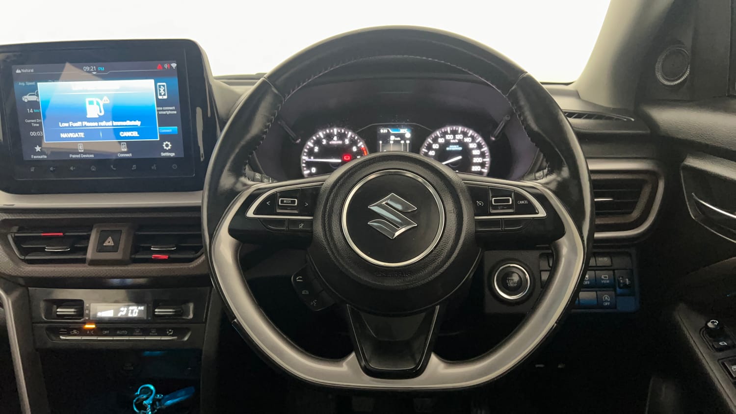 Used 2022 Maruti Suzuki Brezza Zxi Plus Dual Tone Petrol Manual interior STEERING VIEW