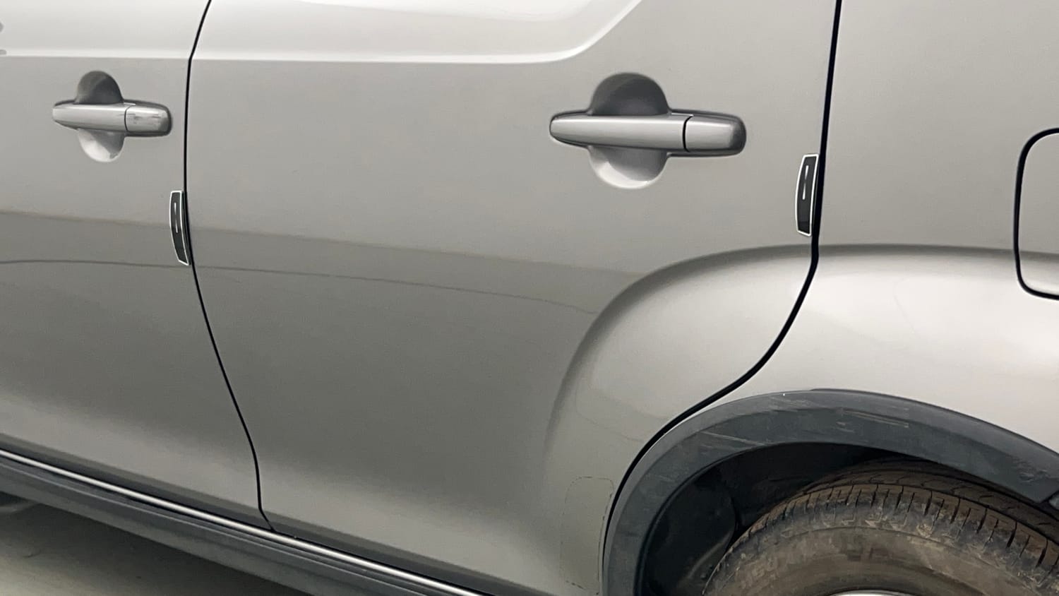 Used 2022 Maruti Suzuki Ignis Delta 1.2 MT Petrol Manual dents MINOR SCRATCH