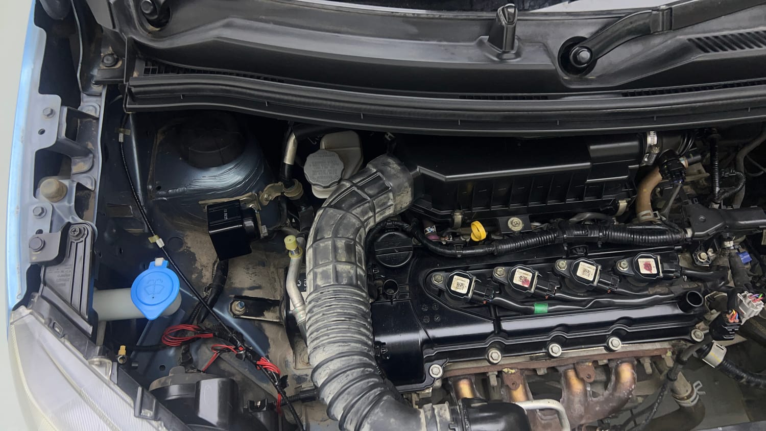 Used 2020 Maruti Suzuki Wagon R VXi 1.2 Petrol Manual engine ENGINE RIGHT SIDE VIEW