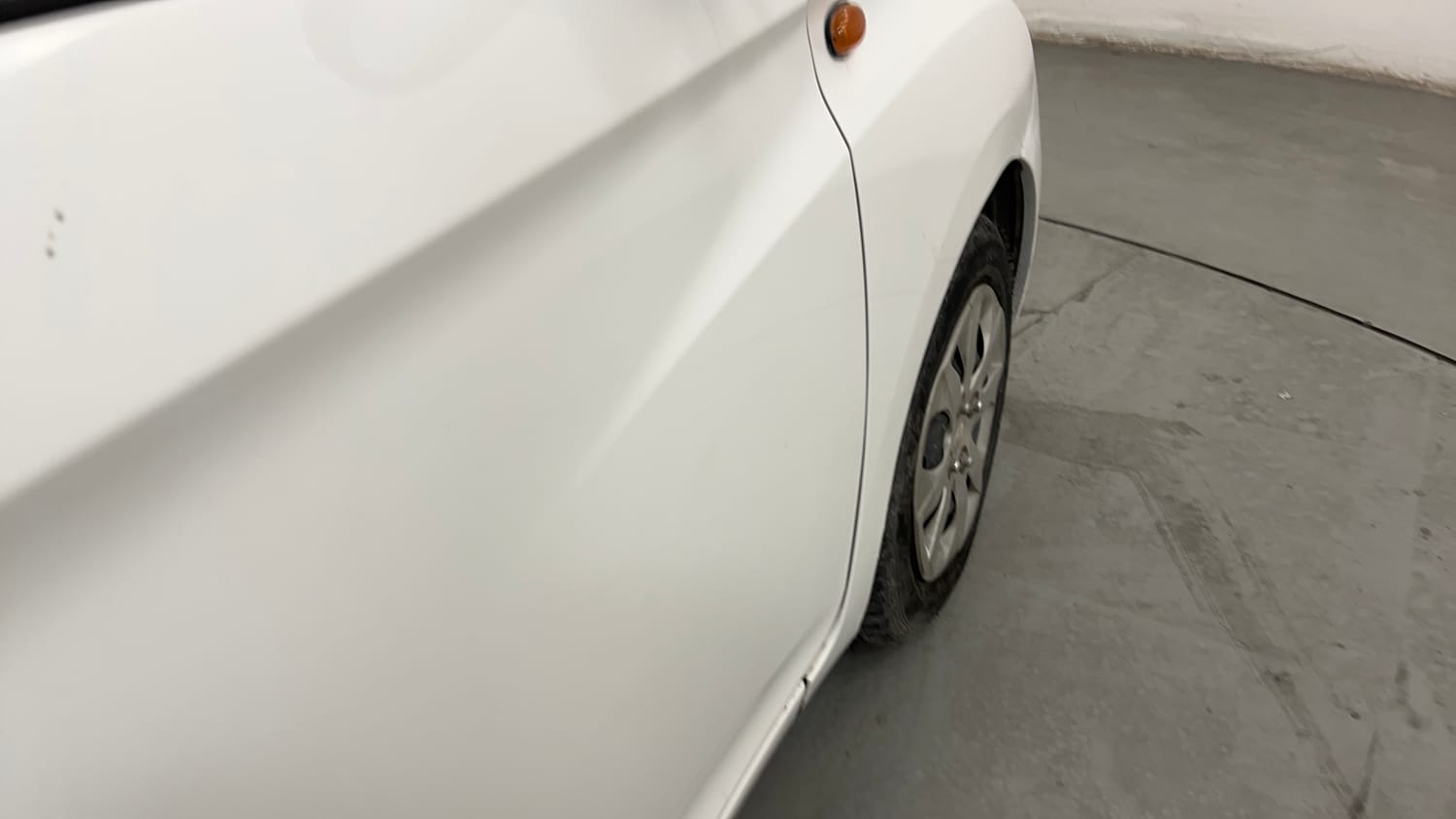 Used 2017 Hyundai Eon Magna + Petrol Manual dents MINOR SCRATCH
