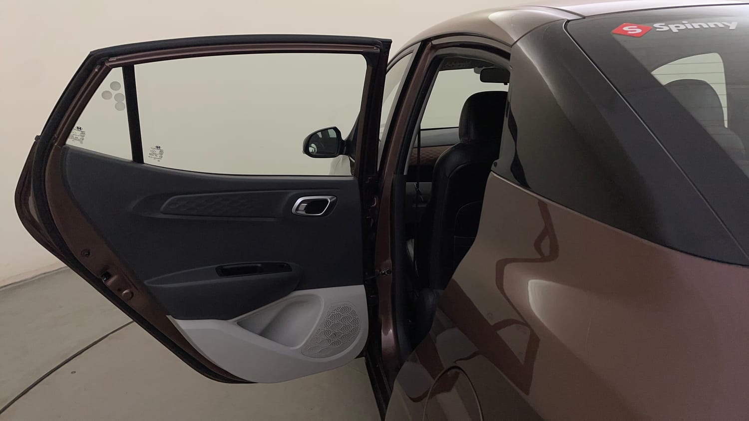 Used 2020 Hyundai Aura SX Plus 1.2 AMT Petrol Petrol Automatic interior LEFT REAR DOOR OPEN VIEW