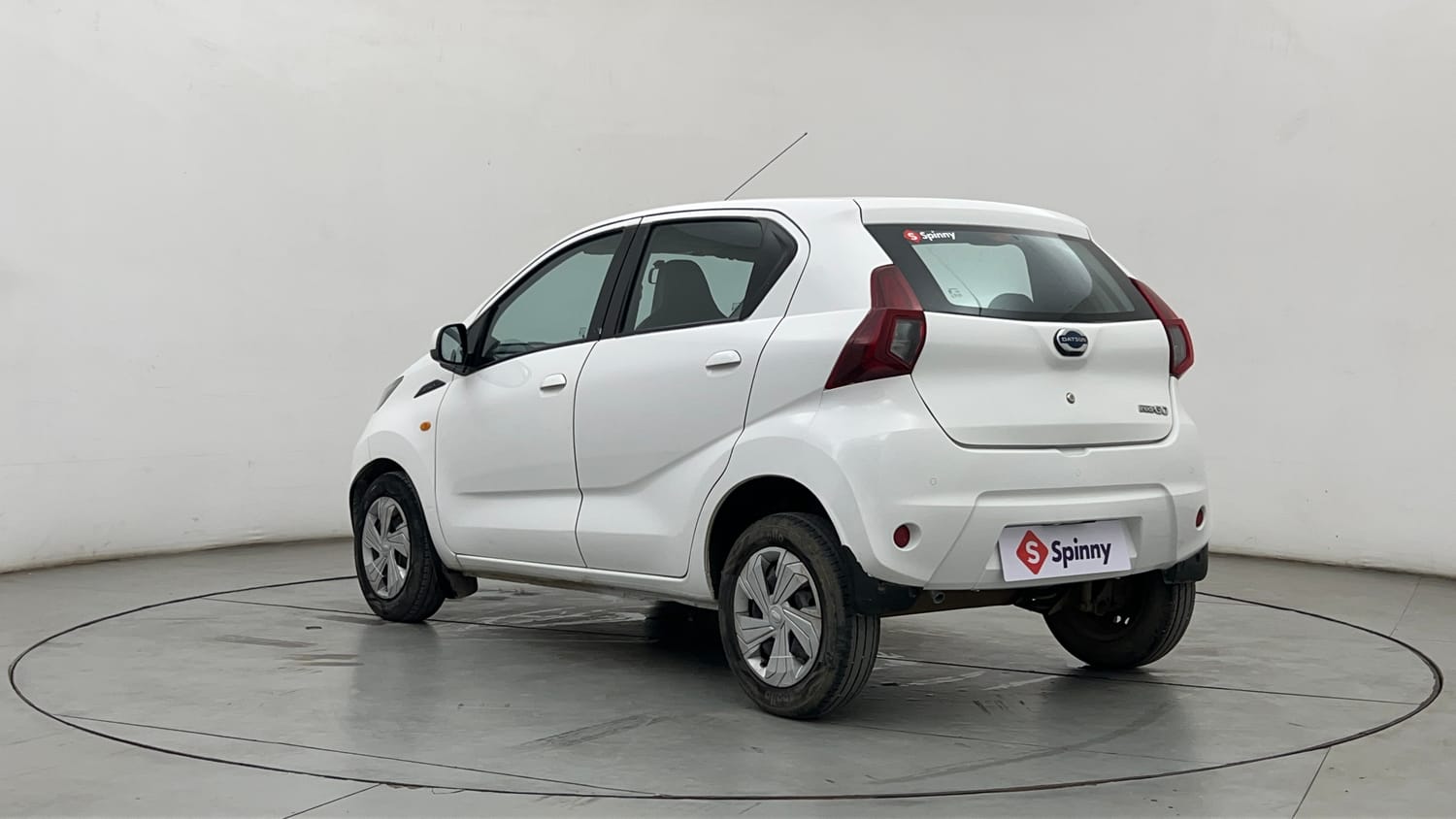 Used 2021 Datsun Redi-GO T(O) 1.0 AMT Petrol Automatic exterior LEFT REAR CORNER VIEW
