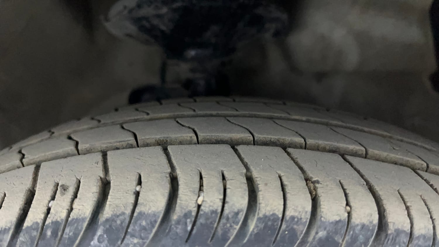 Used 2019 Maruti Suzuki Celerio X Vxi AMT Petrol Automatic tyres RIGHT FRONT TYRE TREAD VIEW