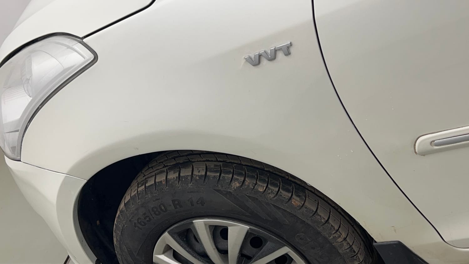 Used 2013 Maruti Suzuki Swift VXi Petrol Manual dents MINOR SCRATCH