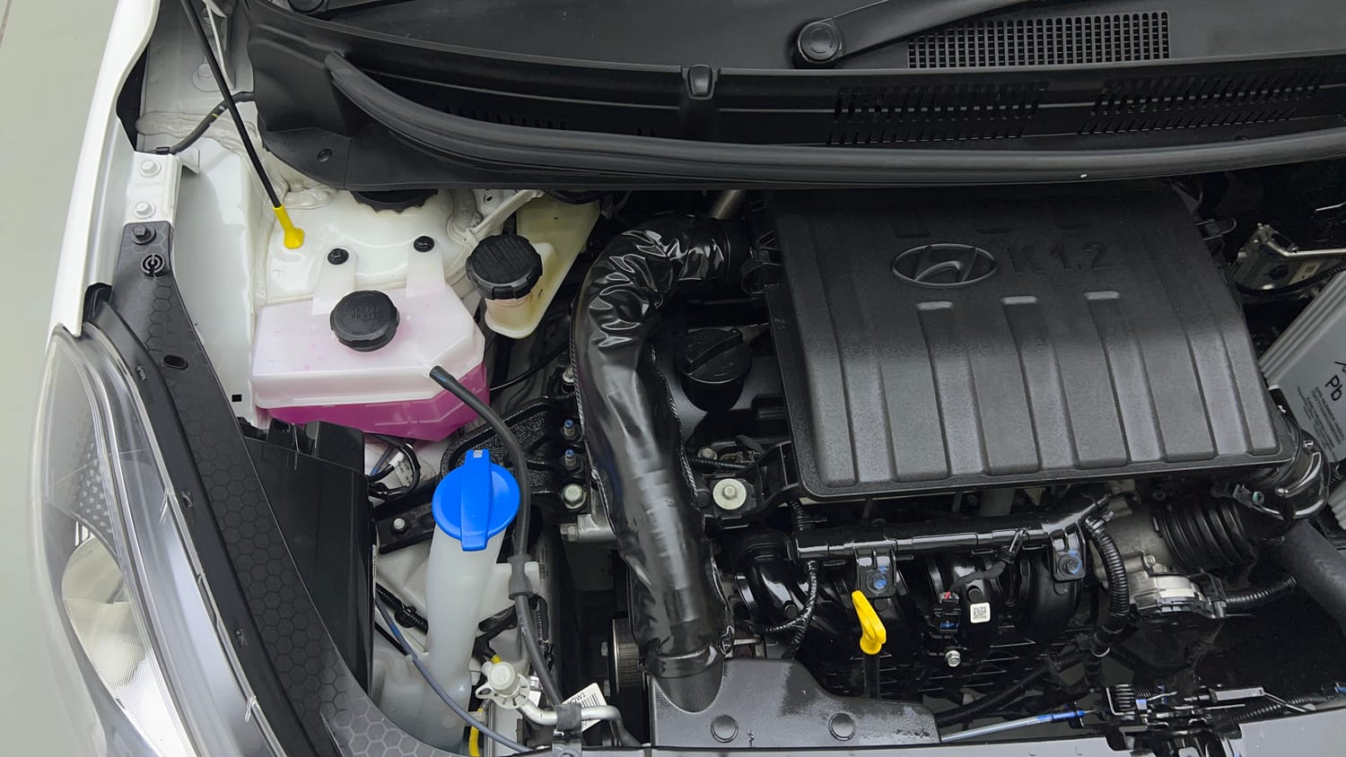 Used 2026 Hyundai Grand i10 Nios Magna 1.2 Kappa Petrol Manual engine ENGINE RIGHT SIDE VIEW