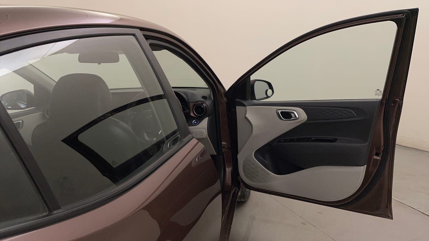 Used 2020 Hyundai Aura SX Plus 1.2 AMT Petrol Petrol Automatic interior RIGHT FRONT DOOR OPEN VIEW