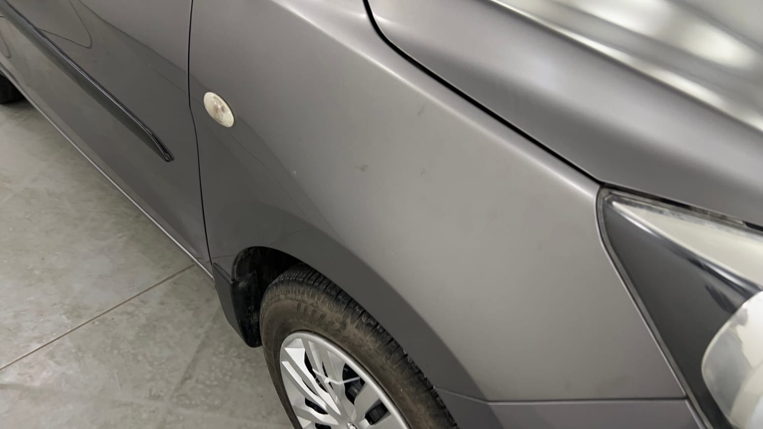 Used 2016 Maruti Suzuki Celerio VXi AMT Petrol Automatic dents MINOR DENT