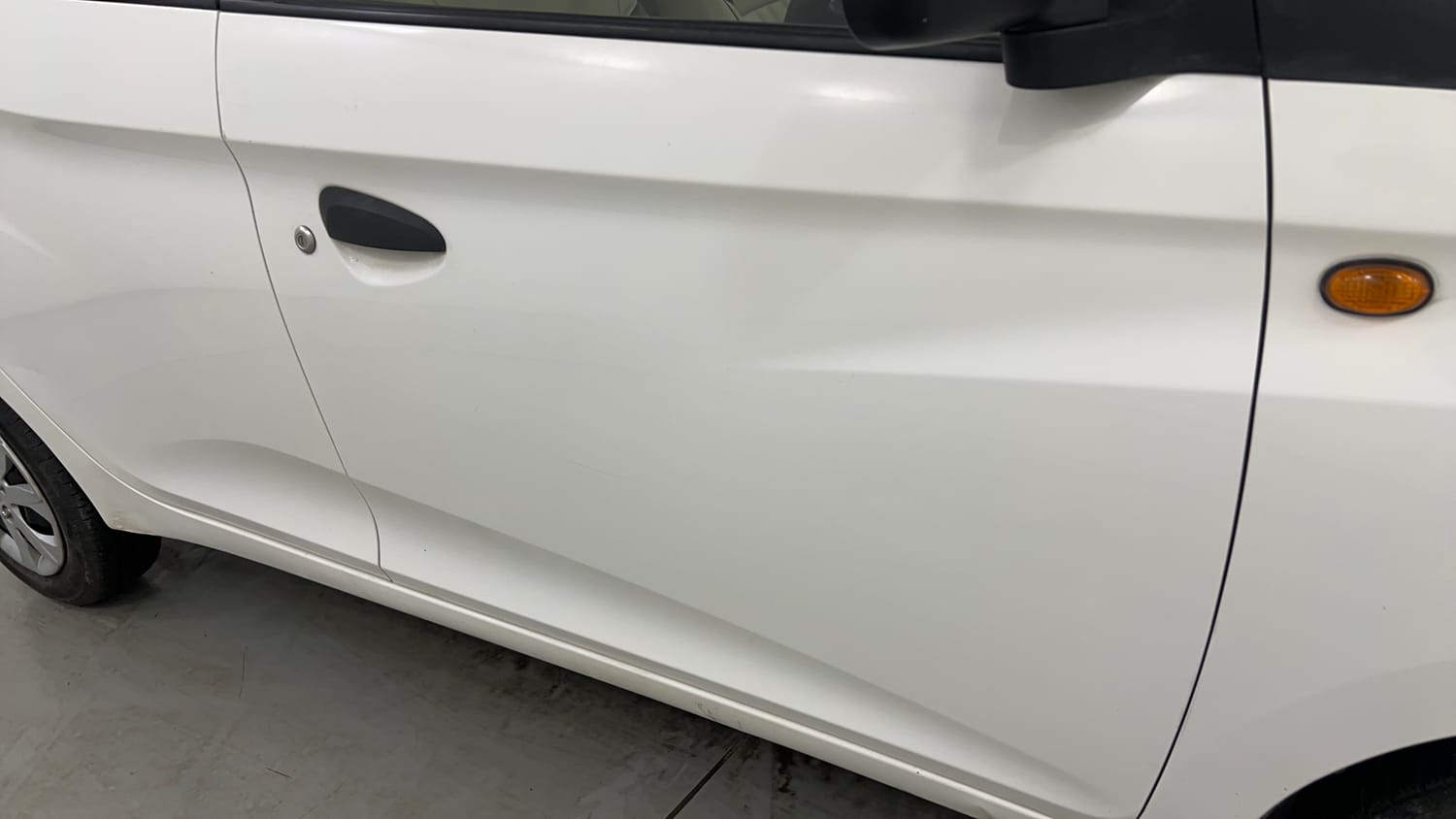 Used 2019 Hyundai Eon Magna + Petrol Manual dents MINOR SCRATCH