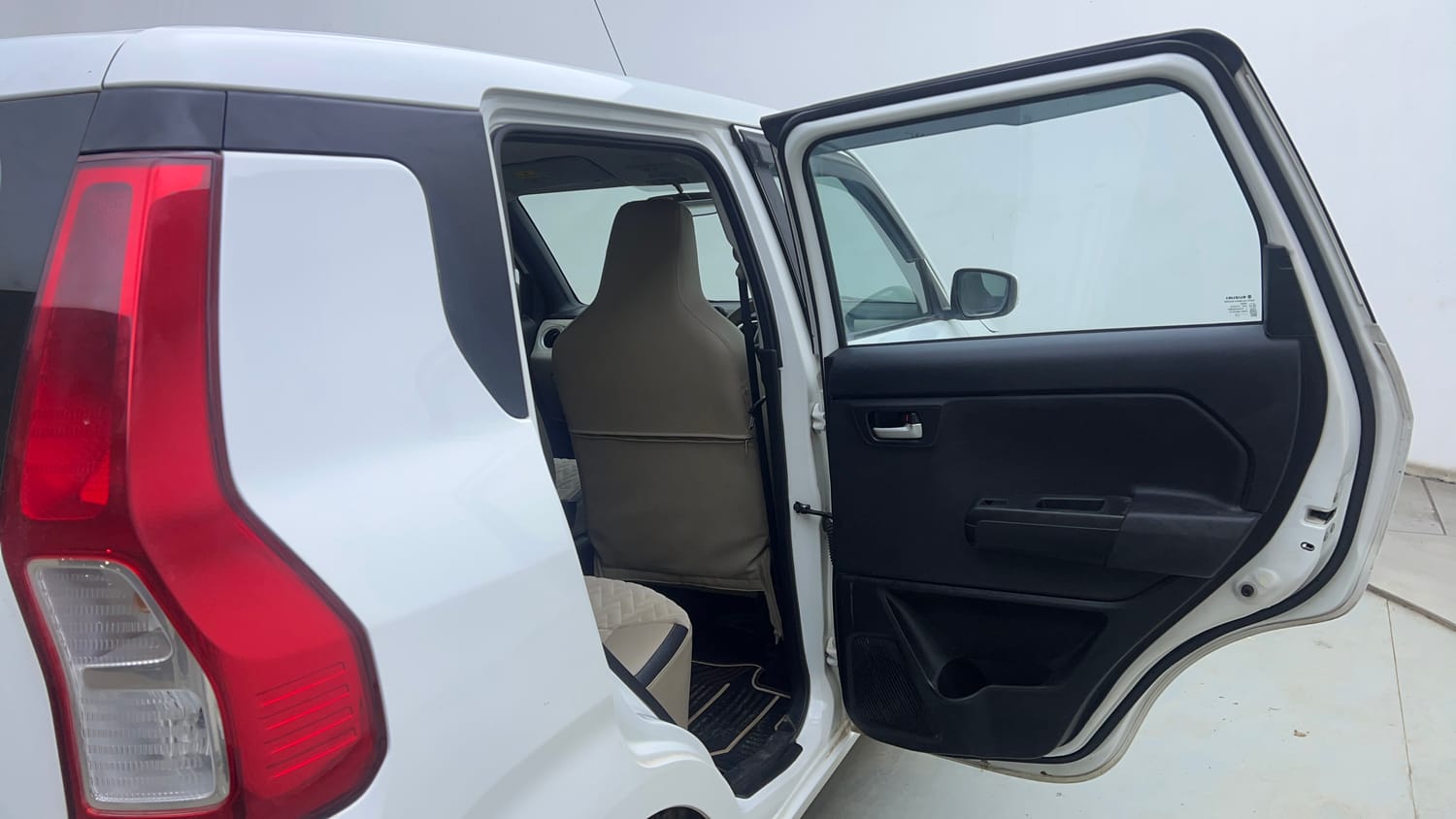 Used 2020 Maruti Suzuki Wagon R ZXi 1.2 Petrol Manual interior RIGHT REAR DOOR OPEN VIEW