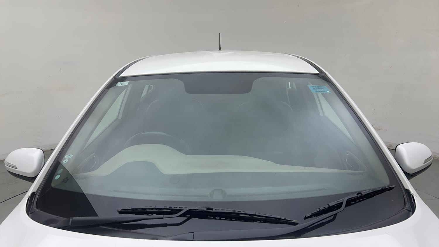 Used 2019 Hyundai Elite i20 Sportz Plus 1.2 Petrol Manual exterior FRONT WINDSHIELD VIEW