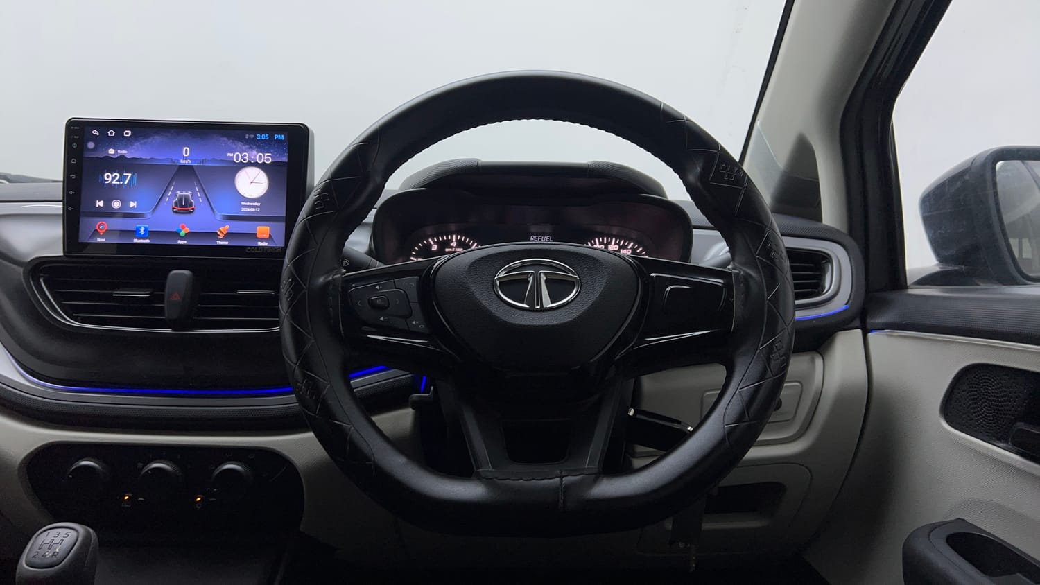 Used 2022 Tata Altroz XE Petrol Petrol Manual interior STEERING VIEW