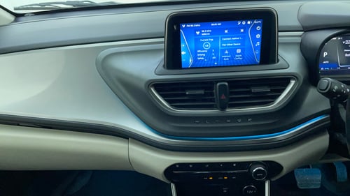 Used 2022 Tata Altroz XZA Petrol Petrol Automatic interior MUSIC SYSTEM & AC CONTROL VIEW