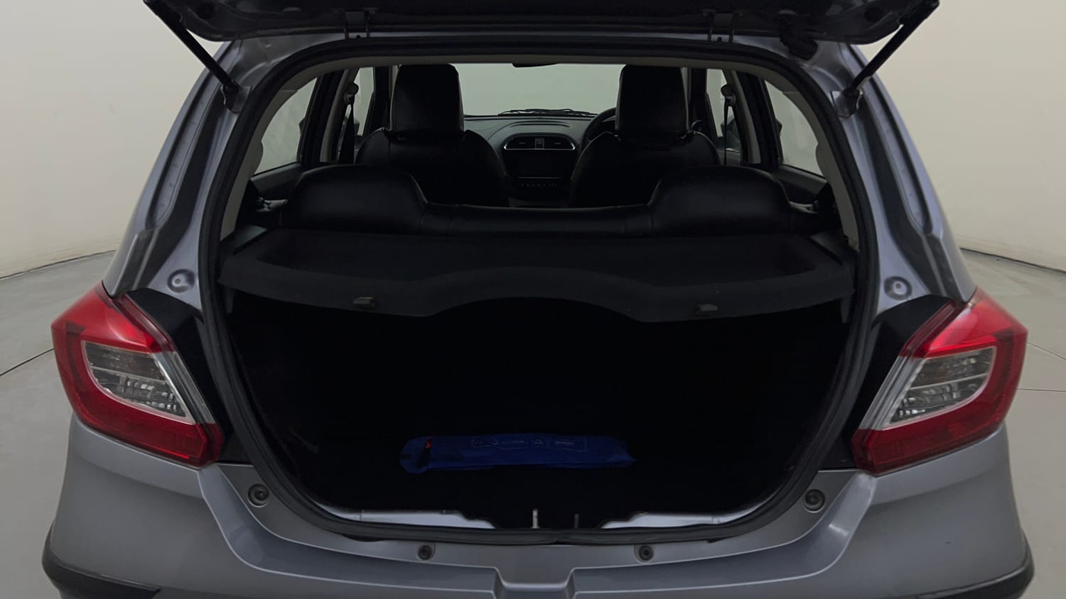 Used 2019 Tata Tiago Revotron XZA Plus Petrol Automatic interior DICKY INSIDE VIEW