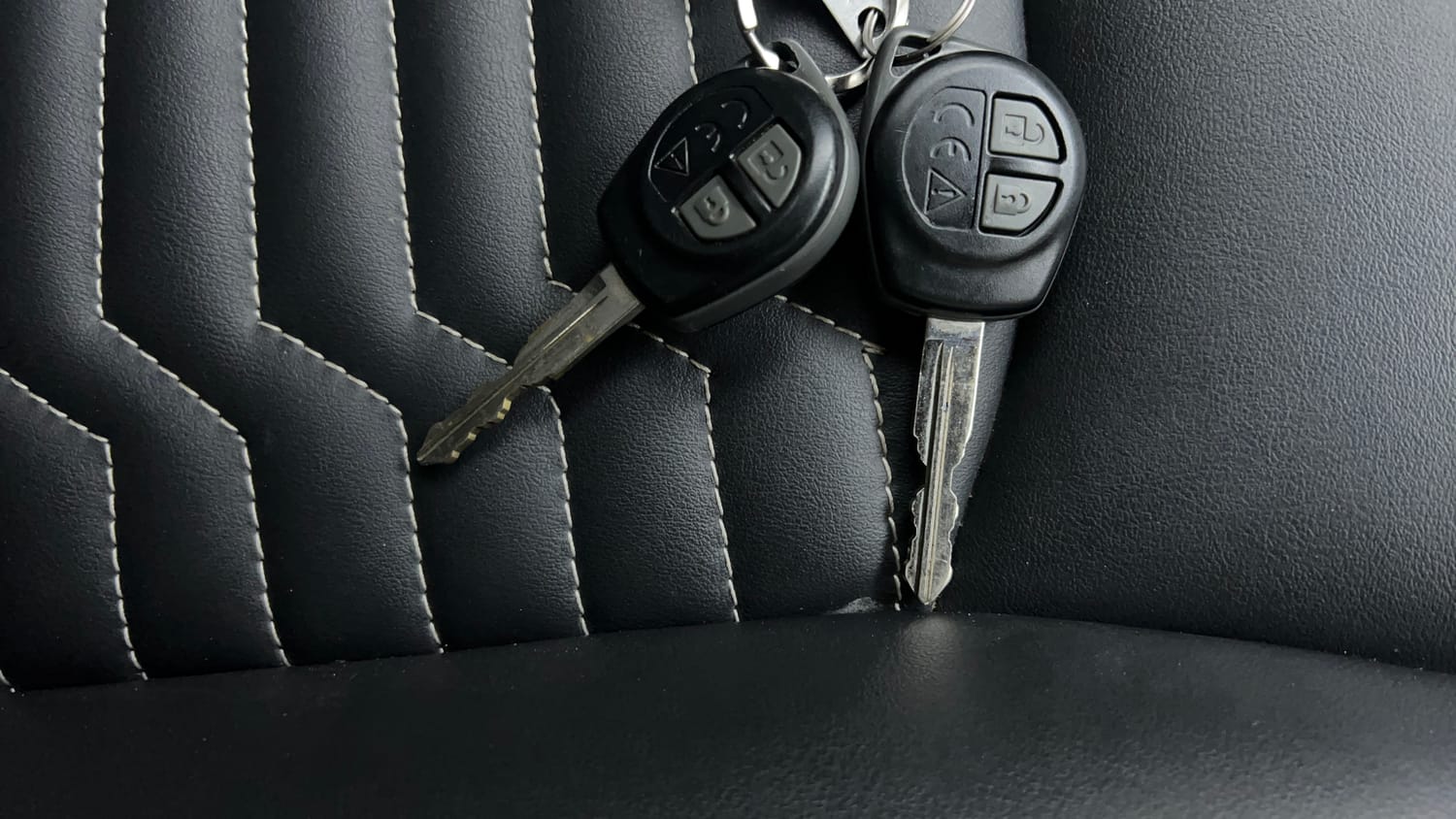 Used 2023 Maruti Suzuki Baleno Sigma MT Petrol Manual extra CAR KEY VIEW