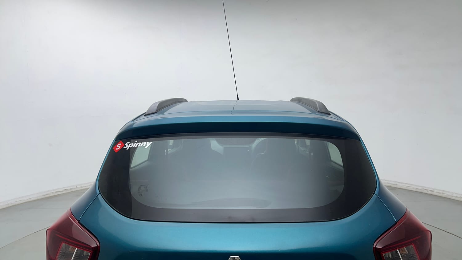 Used 2020 Renault Kwid RXT 1.0 Opt Petrol Manual exterior BACK WINDSHIELD VIEW