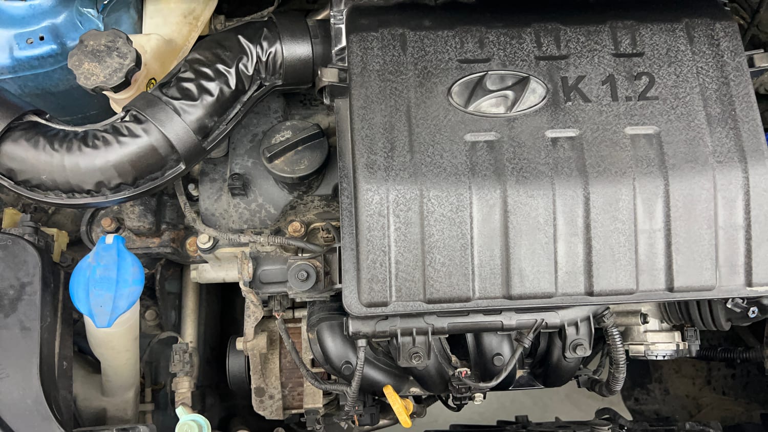 Used 2019 Hyundai Grand i10 Magna 1.2 Kappa VTVT Petrol Manual engine ENGINE RIGHT SIDE VIEW