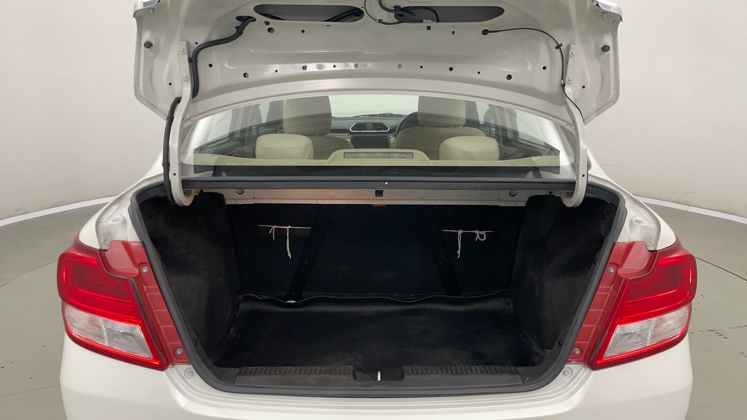 Used 2019 Maruti Suzuki Dzire VXi AMT Petrol Automatic interior DICKY INSIDE VIEW