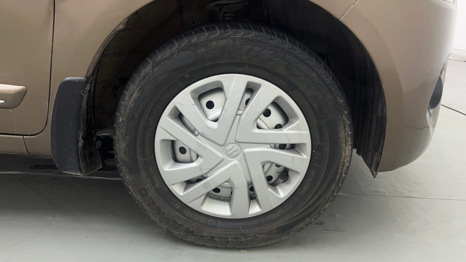 Used 2022 Maruti Suzuki Wagon R LXI 1.0 CNG Cng Manual tyres RIGHT FRONT TYRE RIM VIEW
