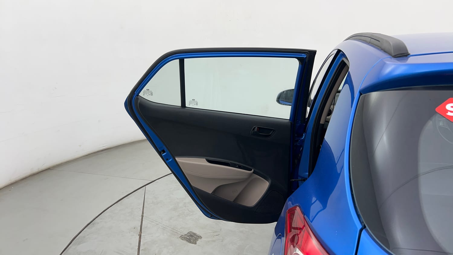 Used 2019 Hyundai Grand i10 Magna 1.2 Kappa VTVT Petrol Manual interior LEFT REAR DOOR OPEN VIEW