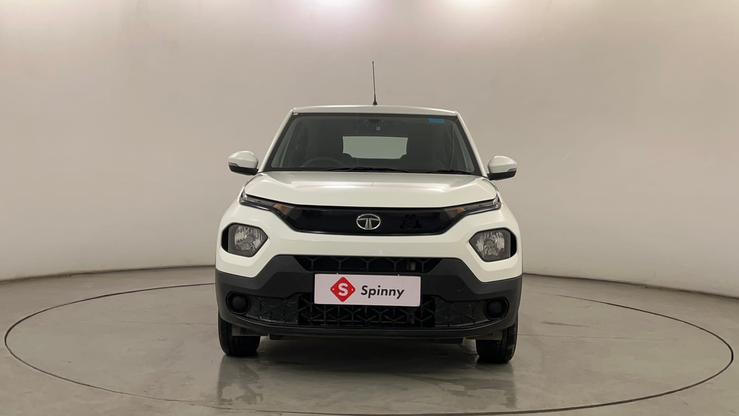 Used 2023 Tata Punch Adventure AMT Petrol Automatic exterior FRONT VIEW