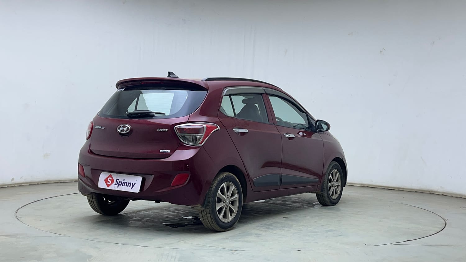 Used 2017 Hyundai Grand i10 Asta 1.1 CRDi Diesel Manual exterior RIGHT REAR CORNER VIEW