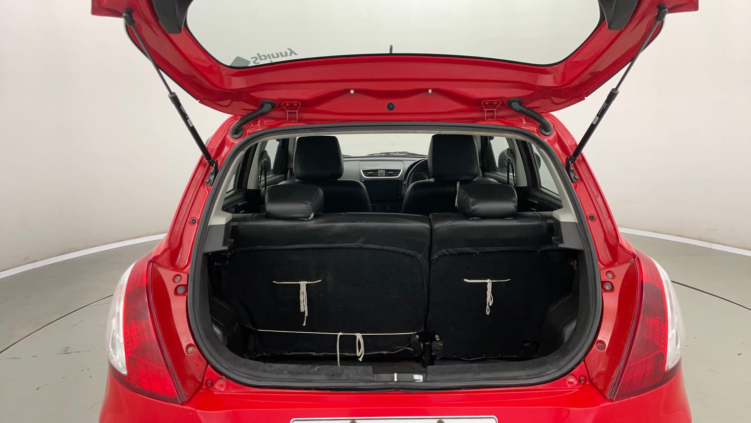 Used 2015 Maruti Suzuki Swift VXi Petrol Manual interior DICKY INSIDE VIEW